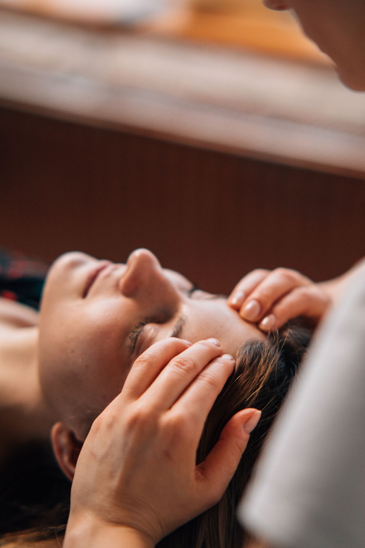 Korean head spa in Seoul — what it costs, how long it takes, 8 things to settle first